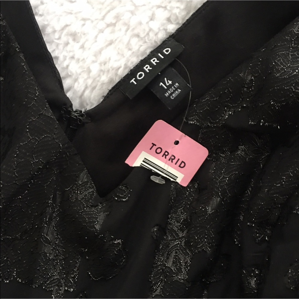 Torrid Lurex Floral Print Chiffon Skater Dress - Picture 6 of 6